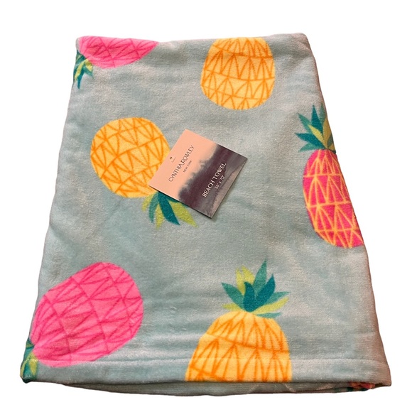 🆕 Cynthia Rowley Perfect Pineapple Oversized Beach Towel - Picture 10 of 11